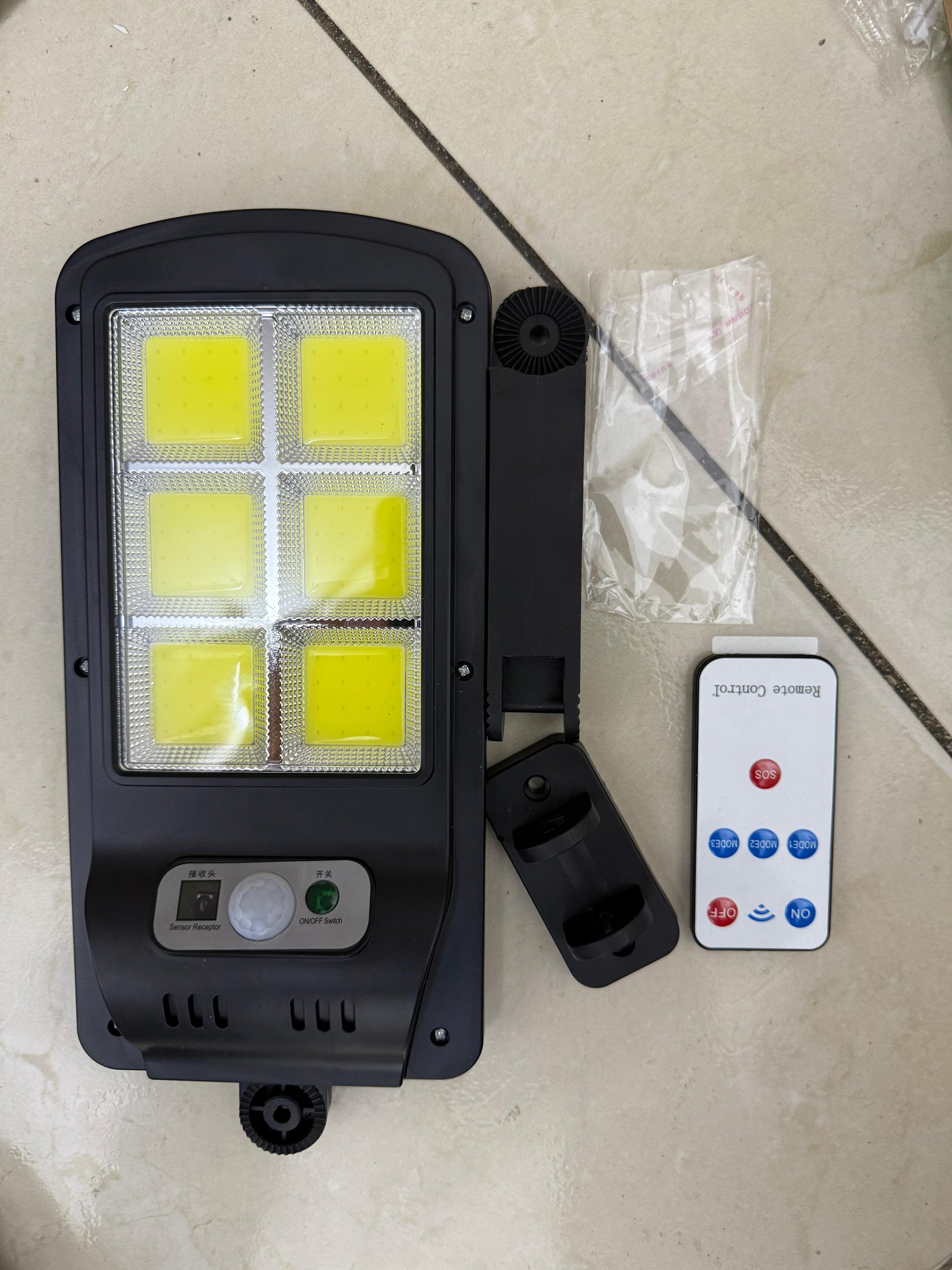 Lampara solar con sensor avanzana